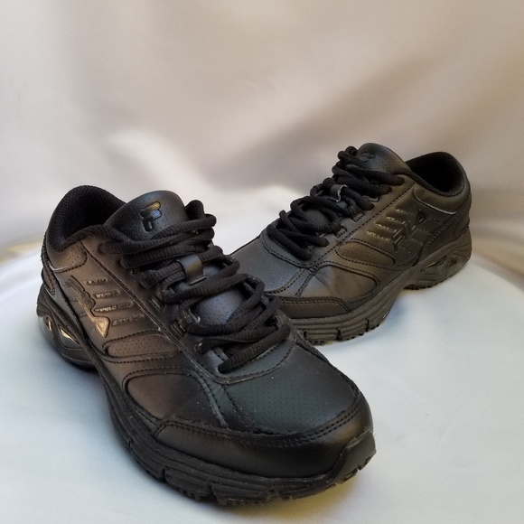 Women's Fila Slip Resistant Work Shoes Women's Fila Slip Resistant Work Shoes